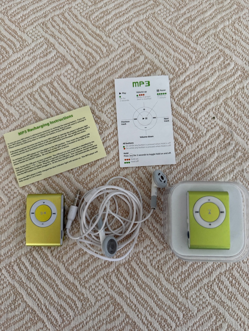 Lot of 2 Green MP3 Players. One New in Box. Include 2 sets headphones. One cord